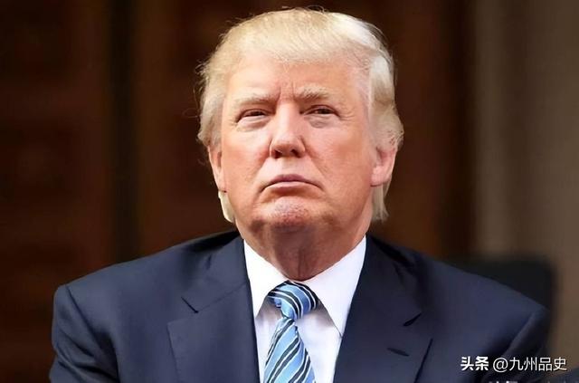 100枚导弹从天而降，美军发起斩首行动，特朗普下令，俄英法失声