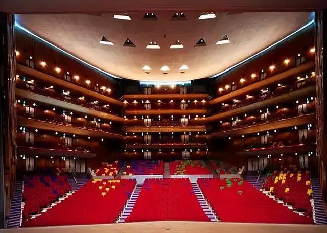 不搞虚的！日本102亿砸向地方剧院，文化惠民还带火旅游