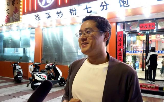 南丰：国安夜市文化街成夜间消费新地标