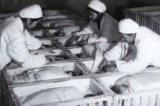 中国将迎来前所未有的死亡高峰，专家给出答案：是这些因素导致的