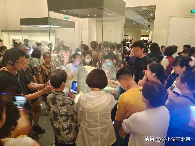 2025年7月23日，北京国家博物馆发生的排队真实场景，大家看看吧