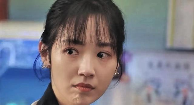 《四喜》直到翻出冯志遗嘱，沈明珠才懂，婆婆夺孙的真正心思