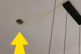 餐厅吊灯电源预留的位置不对怎么办？3种方法轻松给吊灯移位图片