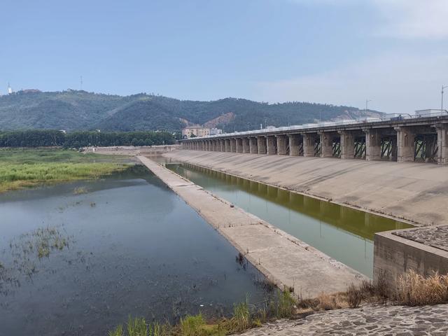 南闸和北闸