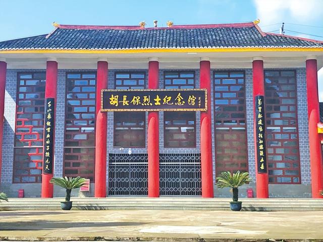 【跟着川超游雅安】2025年雅安秋季精品旅游线路来啦！