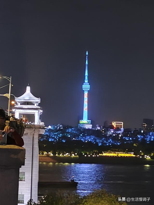 武汉十二月——一月一帧藏走过2025的四季光影