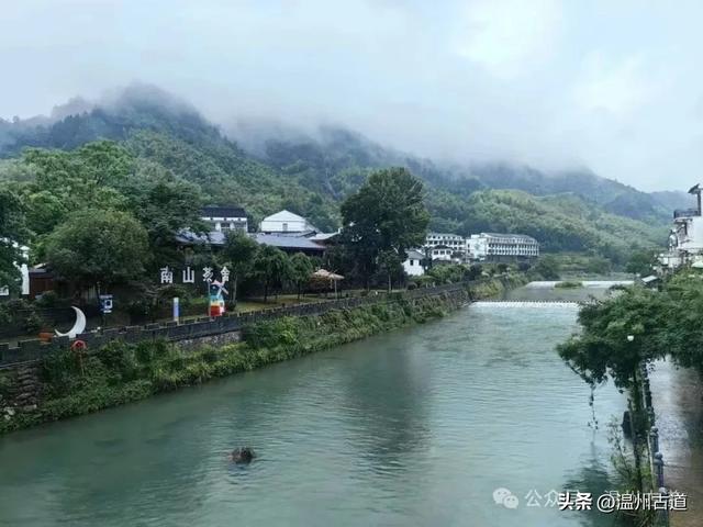 夏天你不能错过的浙南九寨沟！幽谷俊山，碧波荡漾，美得不像人间