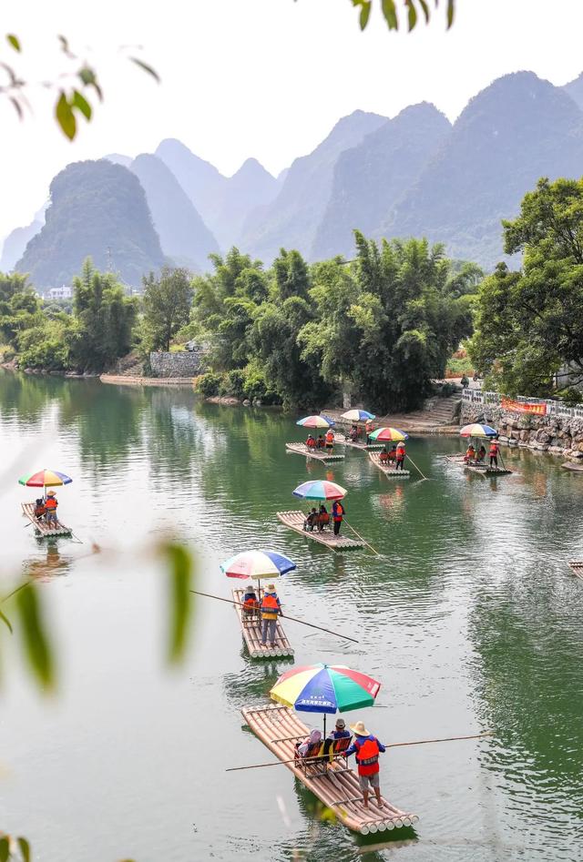 桂林山水甲天下，广西处处是桂林