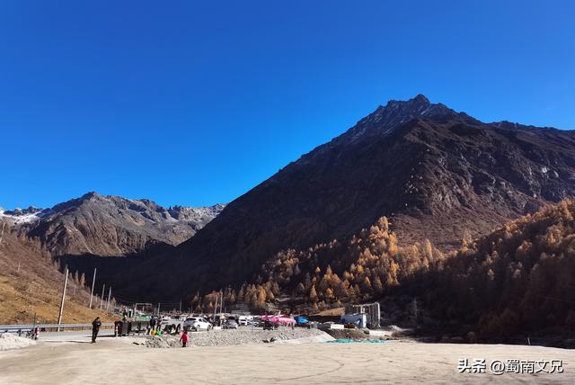 #阿坝头条#理小路，有人称之为川西的独库公路