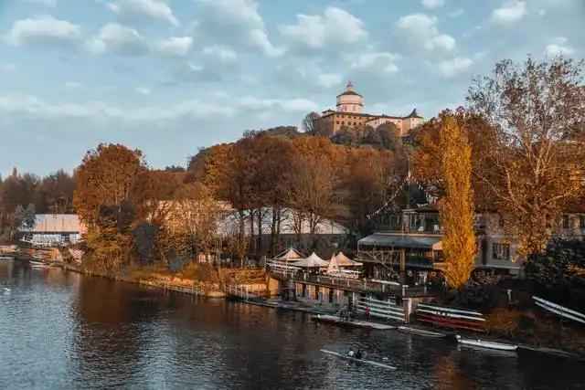 意大利西北部的城市——都灵