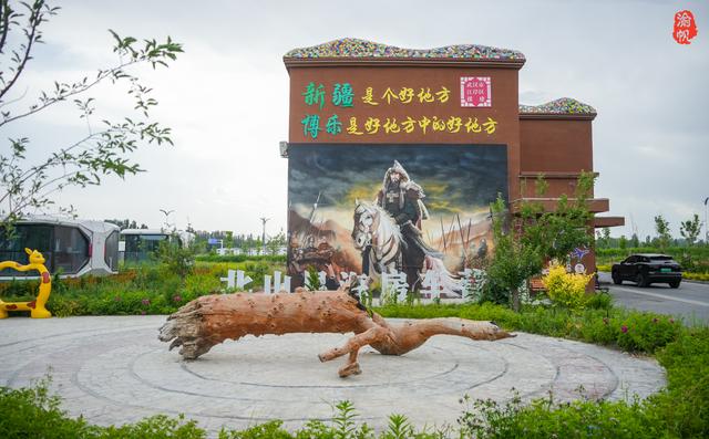 新疆最低调的宝藏城市，除了赛里木湖，还藏着全疆最野的房车营地
