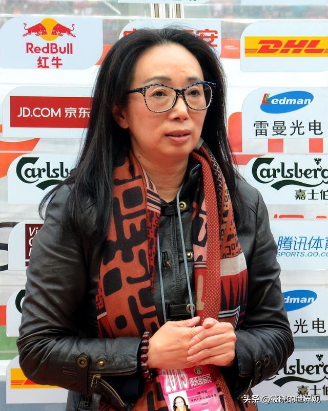 女首富戴秀丽：生活奢靡无度，丈夫有苦难言，离婚后带走100万