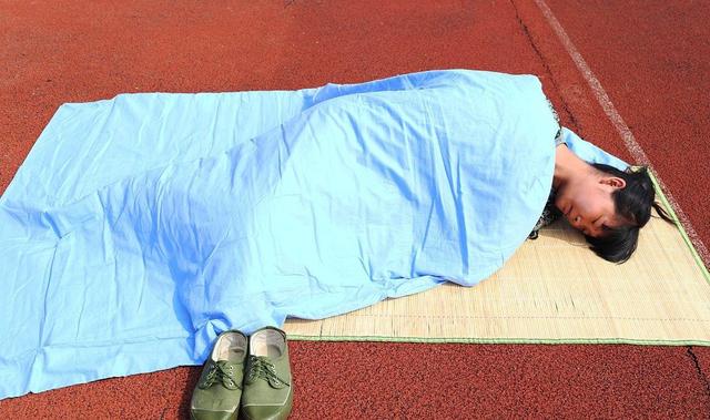 早上被窝里翻身都冷，这样做燃脂效果猛增27%	，北京疾控专家揭秘