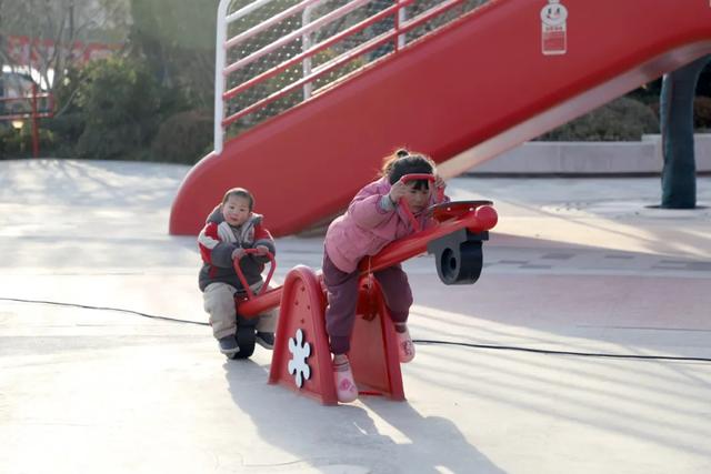 温县大咖雪王·市集激活周末文旅消费新活力