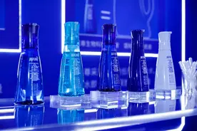 蓝月亮创新活力引爆“618”：至尊热卖脱销、多平台夺冠图片