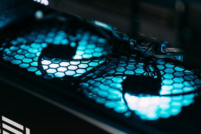Alienware外星人Area-51台式机评测：游戏天花板体验是什么样？