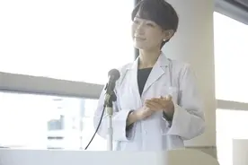 博取流量乱象丛生，当今网红医生还能相信吗？图片