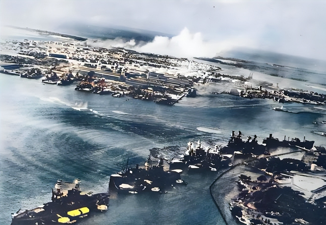 一位美国军官放话，如果中美开战，千万别炸中国港口，留着自己用