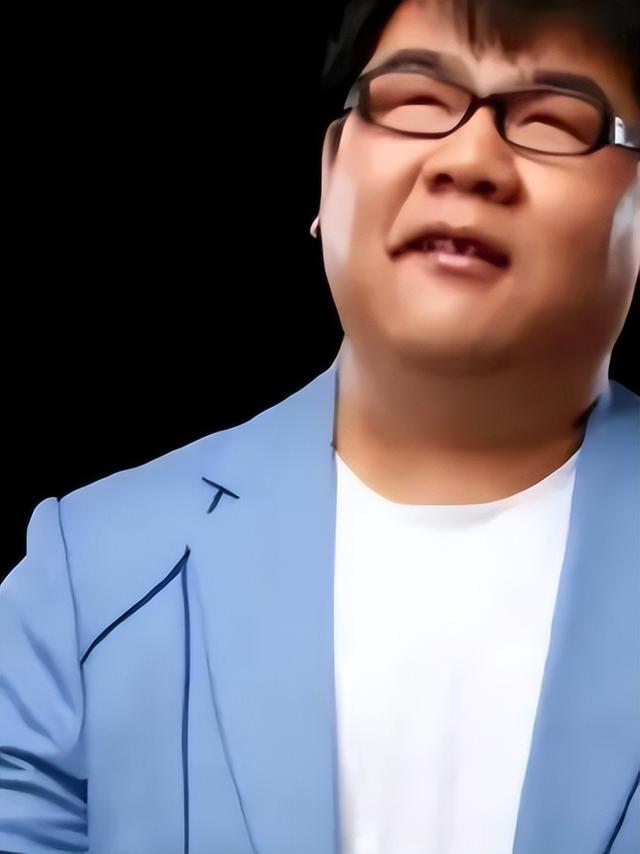 善恶终有报！狂妄自大的“盲人”歌手杨光，终究付出了惨痛代价