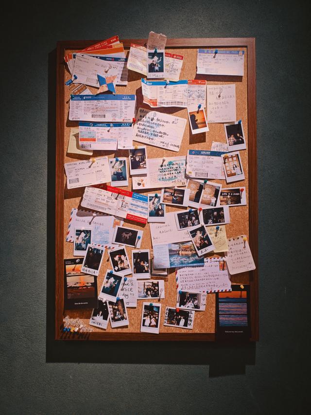 背包十年 当我说出去玩住青旅……