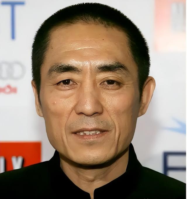 74岁张艺谋年老色衰，小31岁娇妻花开正旺，再恩爱也难逃残酷现实