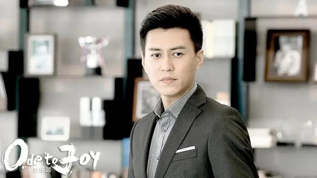 明明演技一般，却被捧成“老戏骨”，这12位演员终于现出原型了？