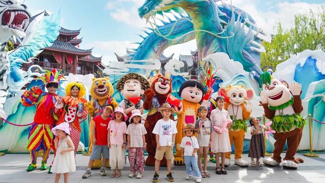 假日温情满鹰潭，文旅服务暖人心【全球学子嘉游赣 奇绝鹰潭逍遥游】