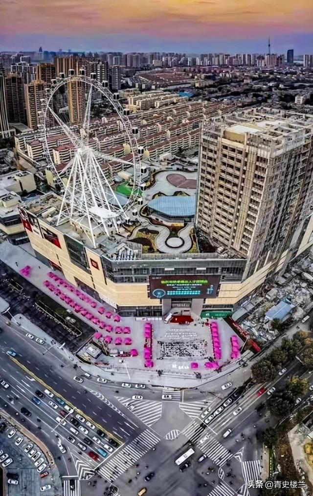 又一巨头倒下！疯狂关店11万家，为什么我们都不愿意逛商场了？