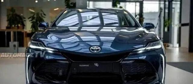 丰田300马力运动轿车曝光！ 凯美瑞的“叛逆兄弟”来了？