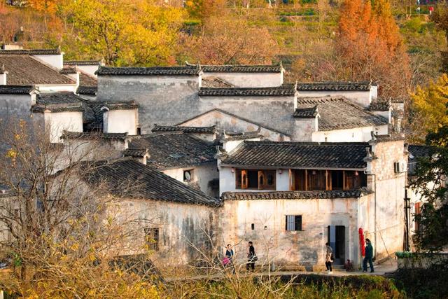 若你问深秋最该去哪里偷段闲？答案，就藏在黟县