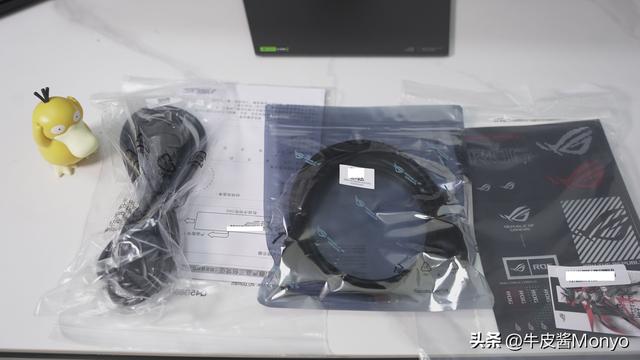 2K255Hz，0.3ms响应，1k出头ROG绝杀27二代香不香