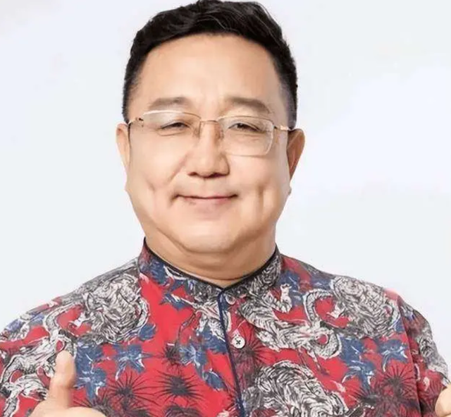 演员句号：再婚娶丫蛋为妻，尽心孝顺岳父岳母，活成了贤夫孝子