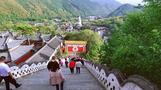 登五台山菩萨顶
