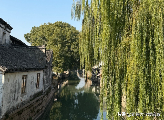 堪比西塘，比肩南浔，江浙沪深处的“博物馆古镇”更迷人，真免费