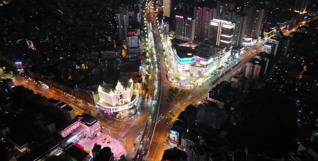 陕西没料到，河北也没料到，如今的中国河南省，已成为全国焦点