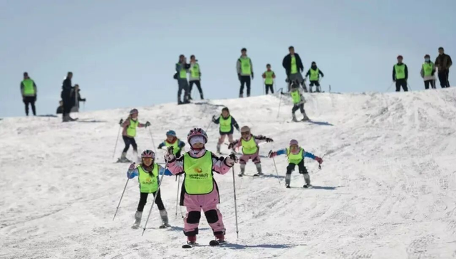 喜报 | 莲青山风景区获评2025山东省冰雪运动目的地