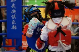 “踢拳王”争霸 小朋友的拳击也很飒图片