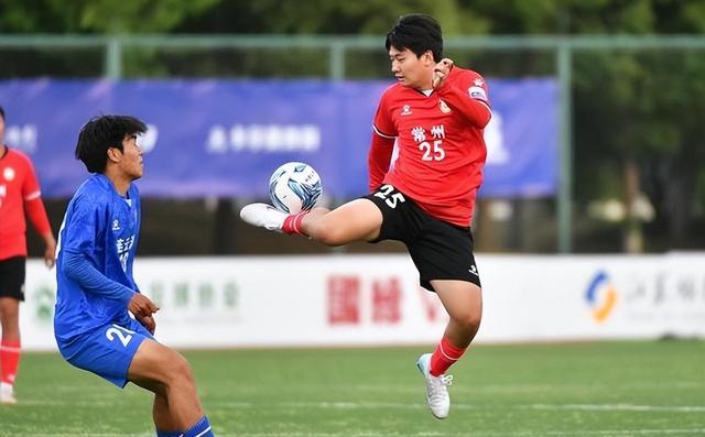 德国和江苏同为8000多万人，2024年德国4.66万亿GDP，江苏有多少