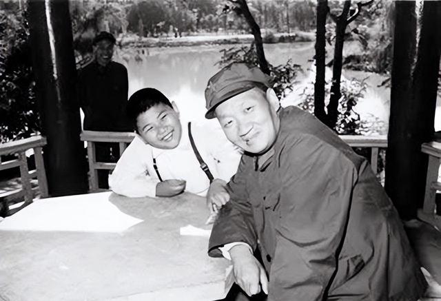 毛主席唯一活下来的儿子毛岸青，晚年享受什么待遇？
