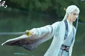 《少年白马醉春风》战力前八排行，第一是天上谪仙人图片