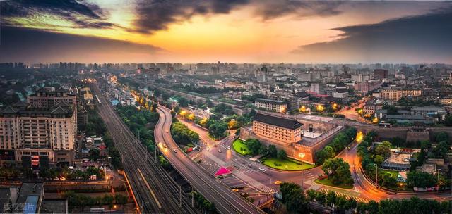 中国历史最悠久的古都，曾是世界最发达的城市，到处都是旅游资源