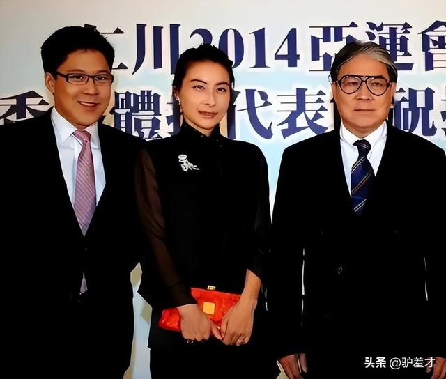 霍震霆没想到	，被寄厚望的儿媳郭晶晶，竟会遭遇这么大的“教训”