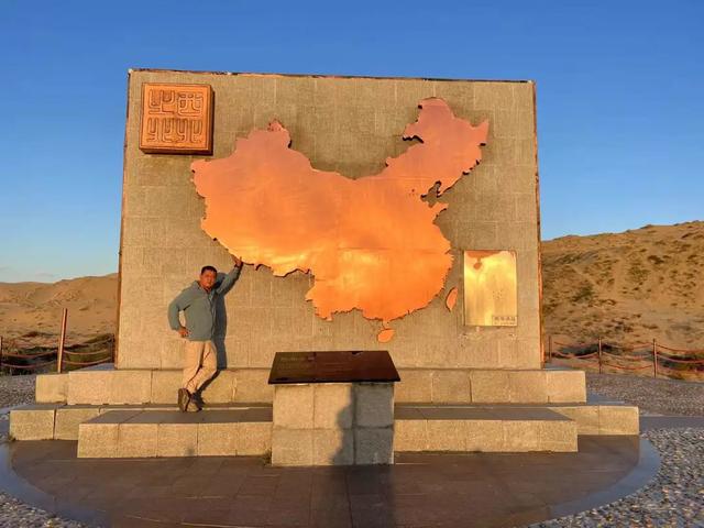 在中国,能封神的路线不多,这条108天环国边境线走完能吹一辈子