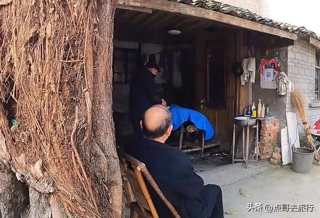 成都被冷落的古场镇，停留在70年前，附近美食诱人被严重低估！