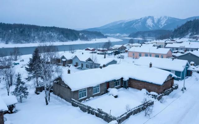 长白山冬日限定：冰封天池、雾凇魔界，一场与天地对话的旅程