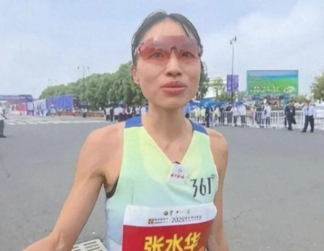 张水华终究还是辞职了	，这也许是最好的选择，又一个网红的崛起