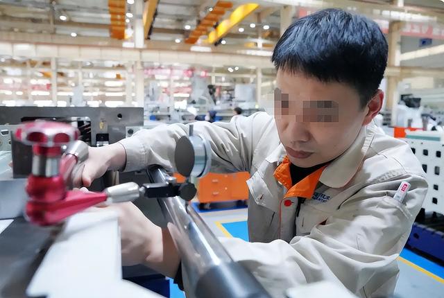 18家大国企全军覆没！昔日世界第一的中国机床，还有翻身机会吗？