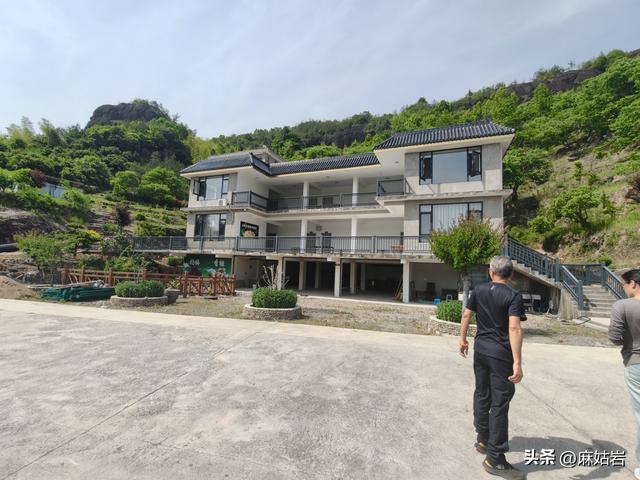 仙居县岩峰下村，一个消失的自然村，一片美丽的风景线