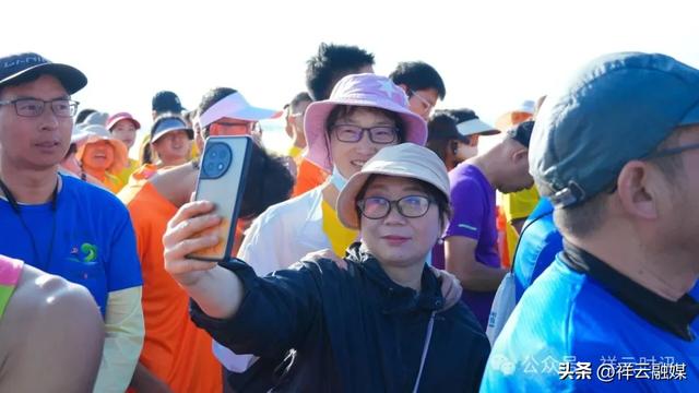 祥云:700余名徒步爱好者共赴青春之约