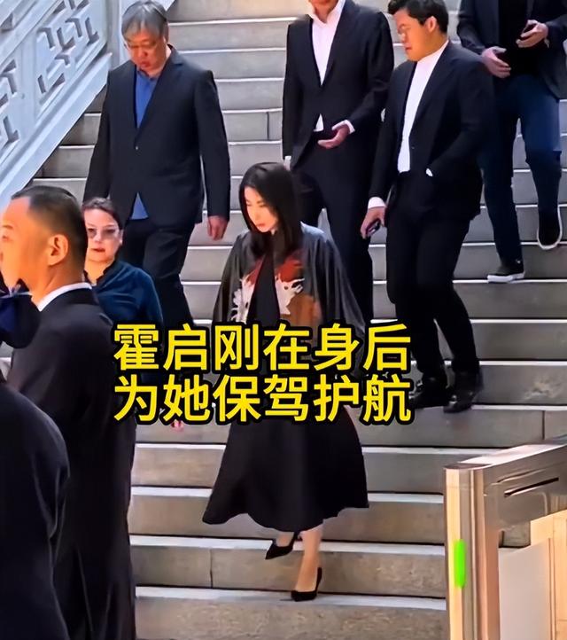 霍震霆没想到，44岁儿媳郭晶晶再次官宣喜讯，让整个阔太圈沉默了